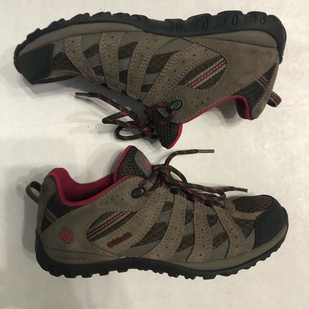 COLUMBIA REDMOND WOMEN'S MUD TECHLITE HIKING SHOE